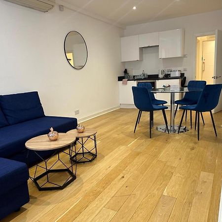 2A Soho Studios By Indigo Flats Sleeps 4 London Eksteriør bilde
