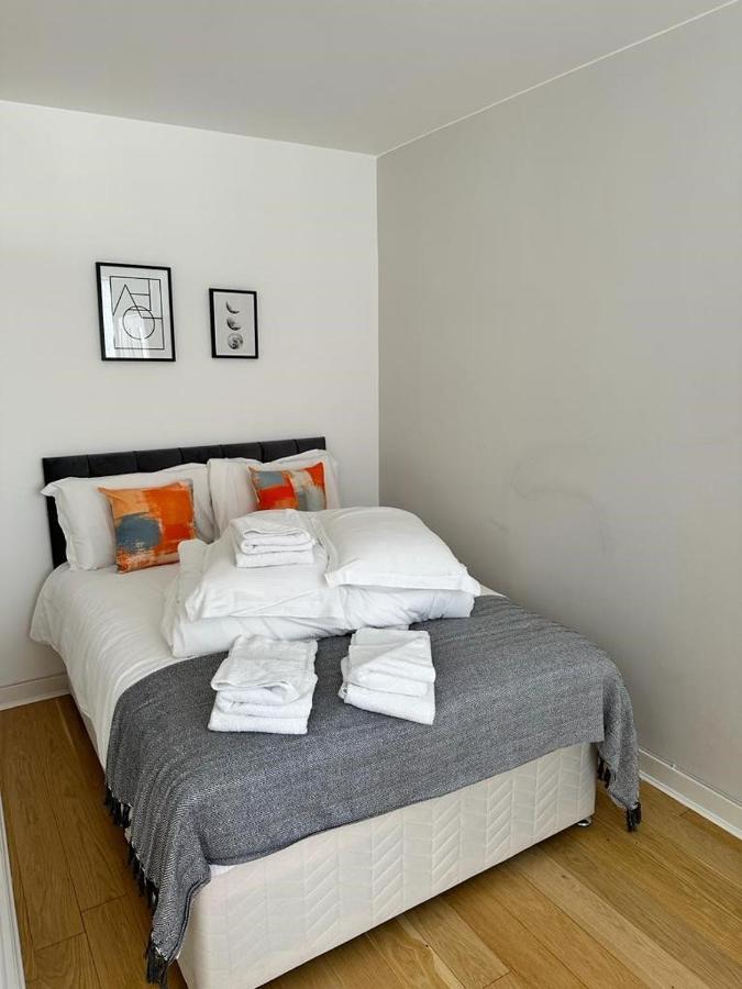 2A Soho Studios By Indigo Flats Sleeps 4 London Eksteriør bilde